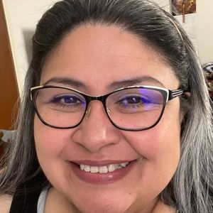 Meet your Posher, Lucia